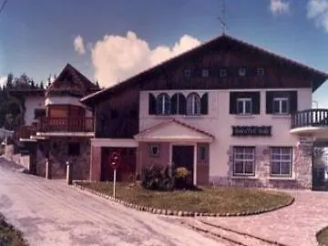 Gurutzeberri Hotel Oiartzun 0*,