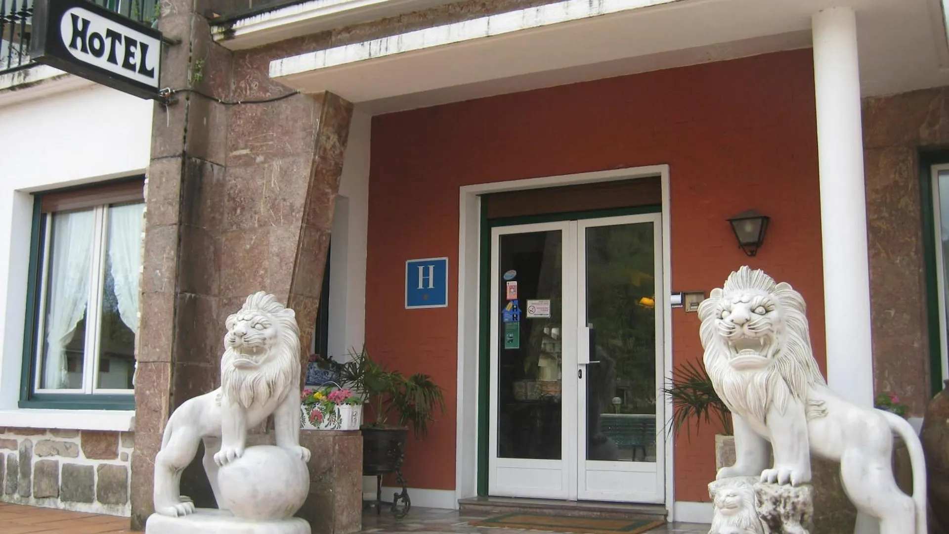 Gurutzeberri Hotel Oiartzun Spain